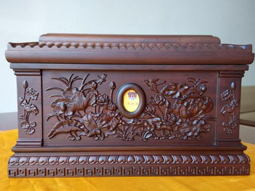 长沙木质骨灰坛(图1)